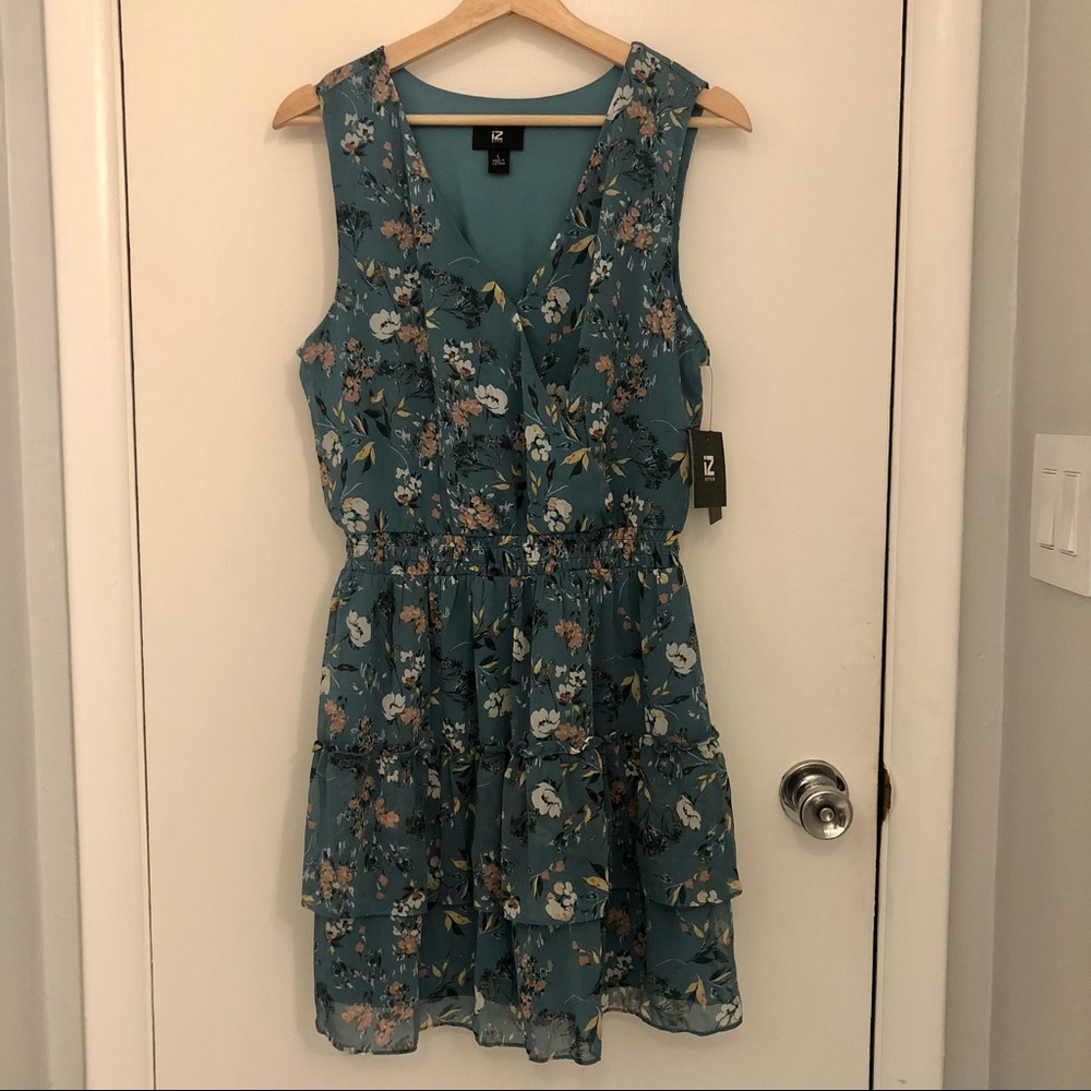 iZ Byer (Kohl’s) - Floral Dress - Size Large